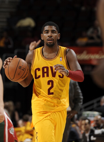 亚洲杯出线生死战，中国香港足总开出100万港币的赢球奖金（亚洲杯出线关键战，中国香港足总祭出100万港币赢球奖）