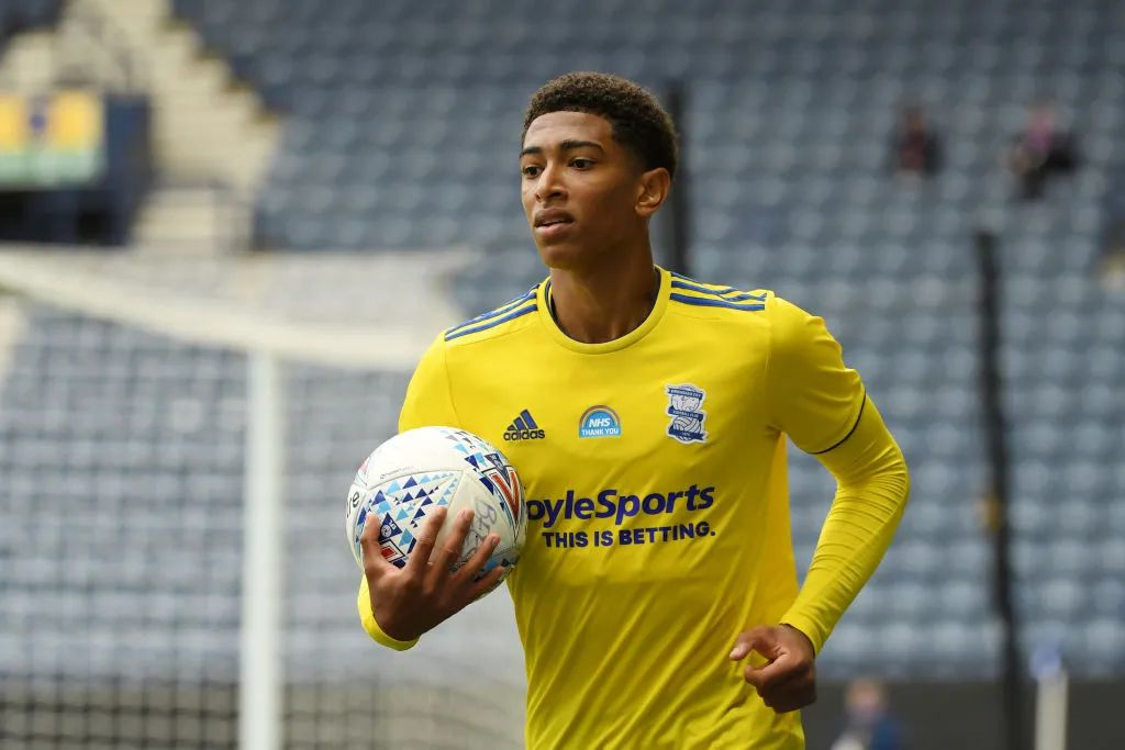 联盟单场末节得分榜：米切尔24分第一，霍华德&约基奇二三位（联盟单场第四节得分榜：米切尔24分居首，霍华德与约基奇分列二、三位）