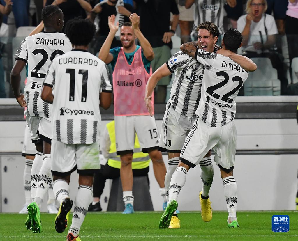 科尔：我们还没找到稳定的轮换体系，显然我们得先等库里回来（科尔：轮换体系未定，先等库里回归）