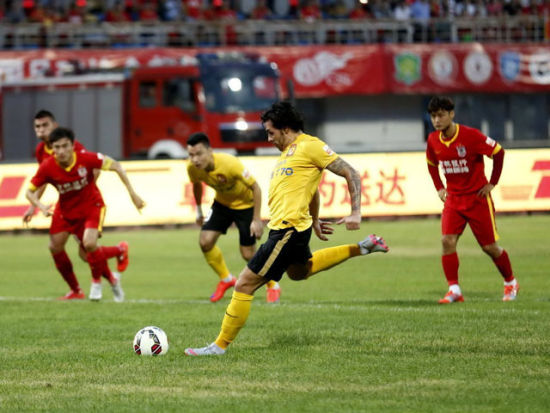 角田：我知道该怎么做，剩下看我的了（角田：我已有对策，接下来交给我）