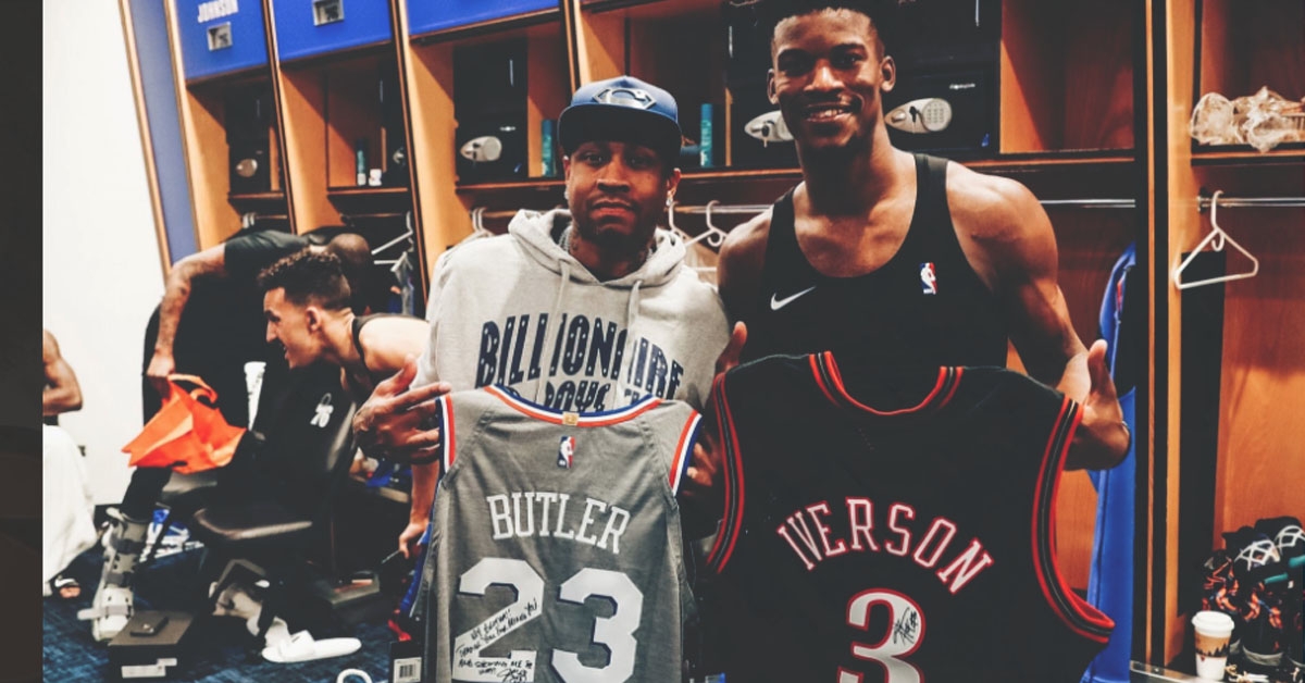 王岚嵚三分球再中，展现精湛射击技巧（王岚嵚再度命中三分，彰显高超投射水准）