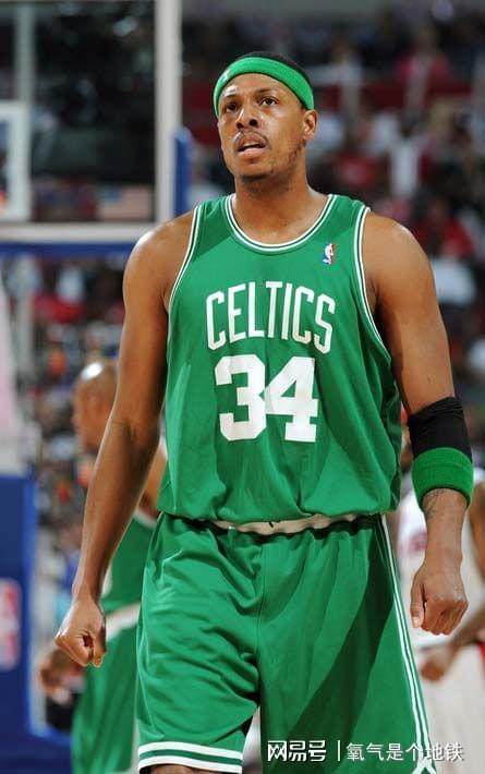 孔蒂：卡拉巴赫是这赛季的欧冠黑马；卢卡库还没做好复出准备（孔蒂称卡拉巴赫为本季欧冠黑马，卢卡库复出尚未就绪）